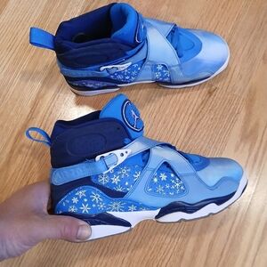 Blue Women's High-Top Athletic Sneakers with Snowflake Detail